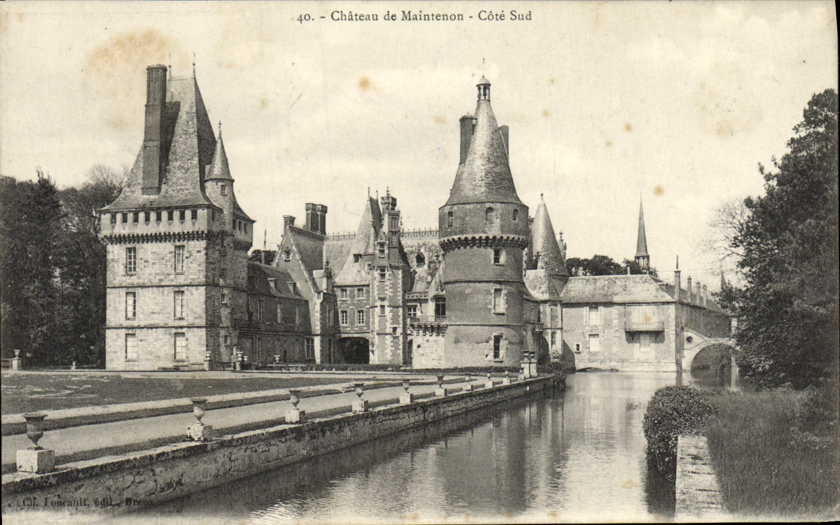 Castillo de Maintenon de la POSTAL de la VENDIMIA de la parte meridional