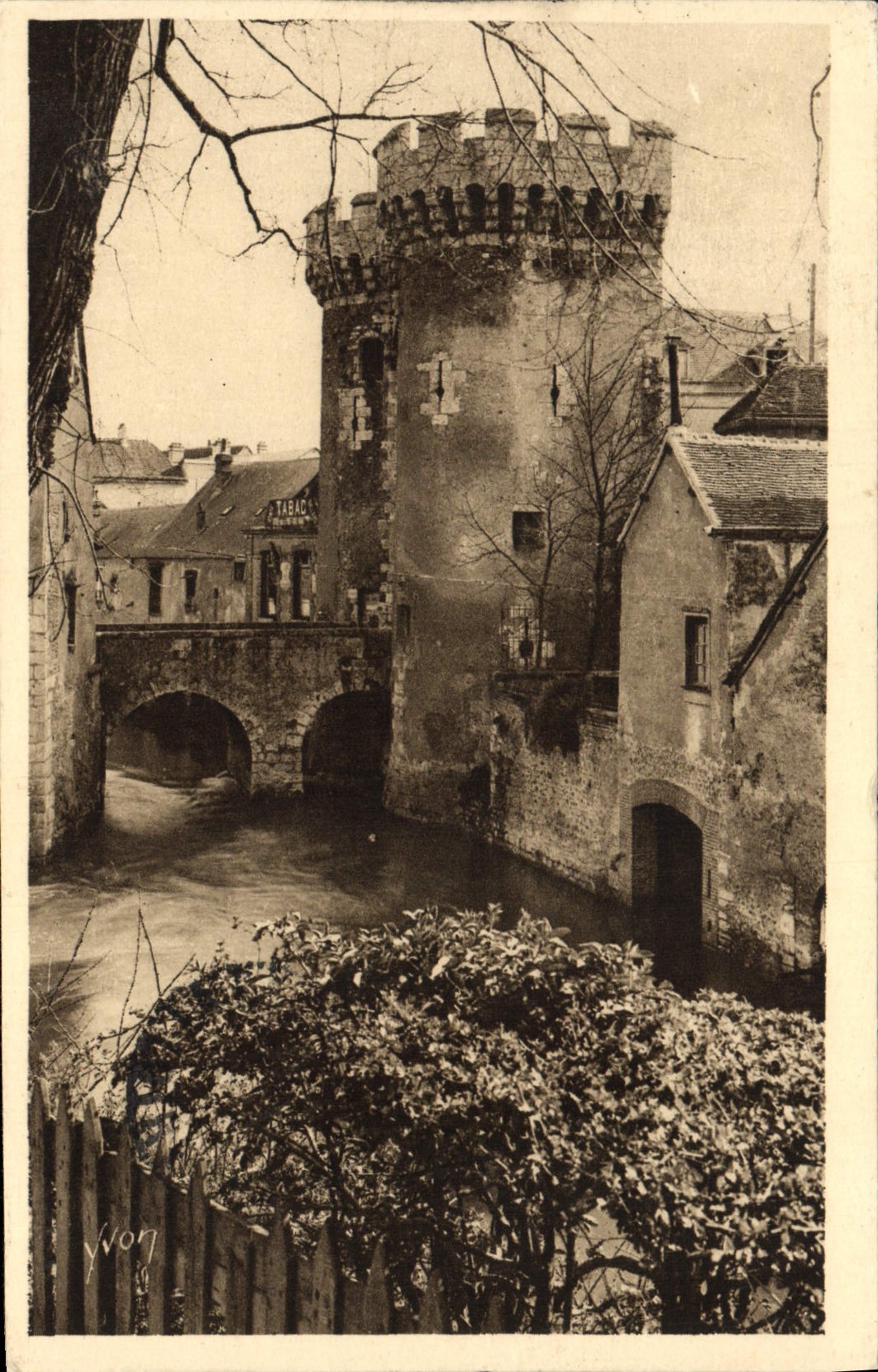 CPA Chartres Le Porte Guillaume
