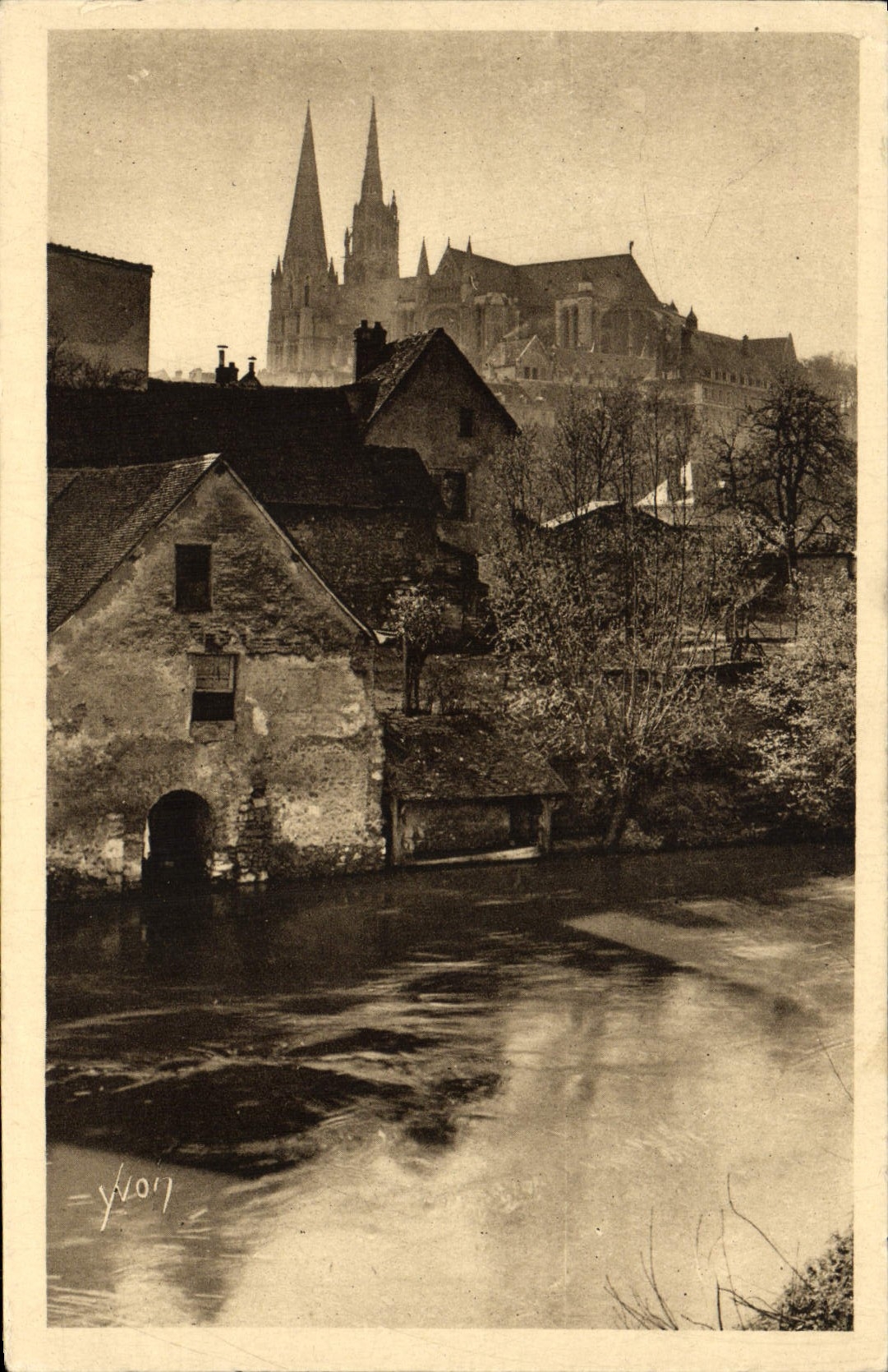 CPA Chartres Matinee de printemps sur les bords de l'Eure