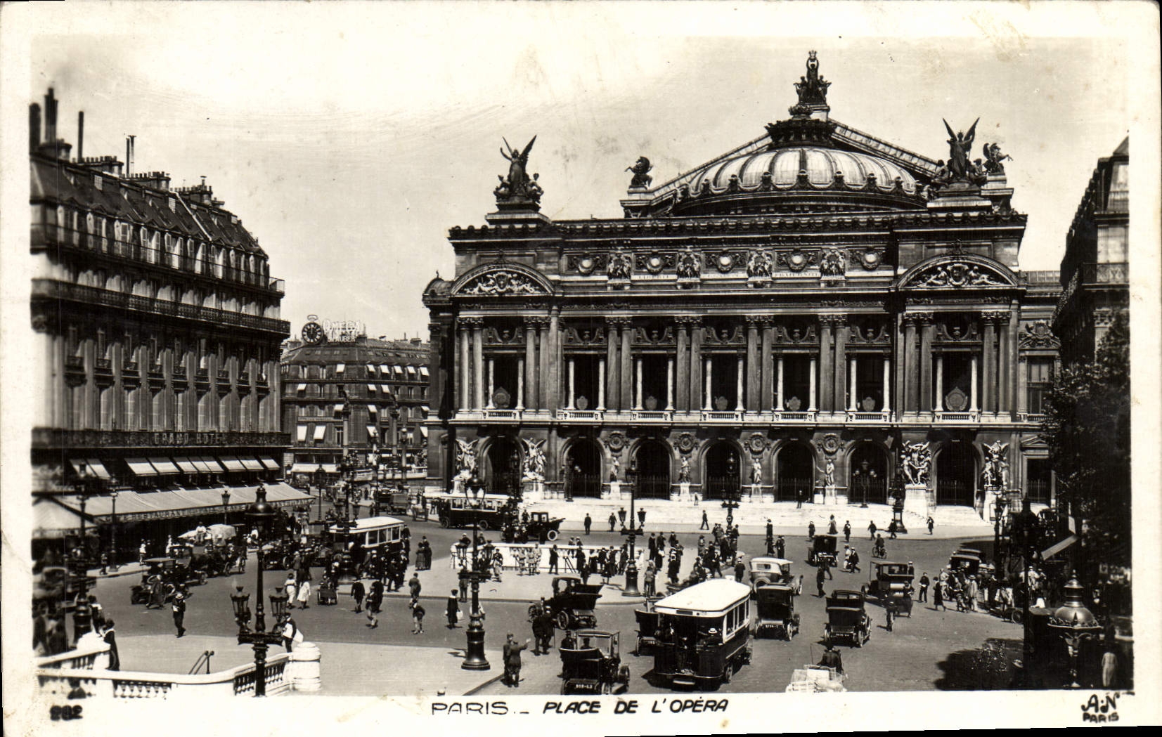 CPA Paris Place de l'Opera