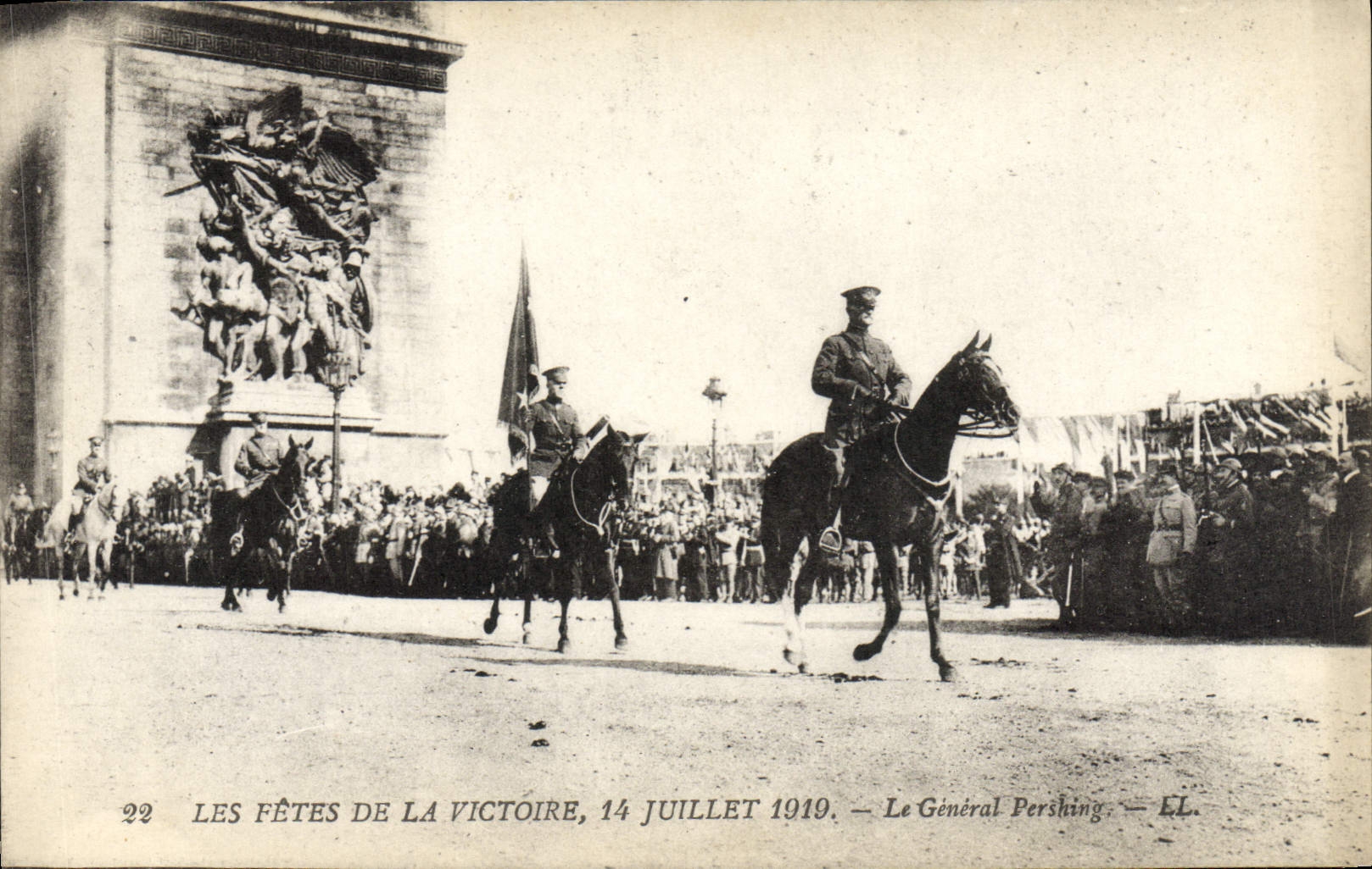 CPA Les Fetes De La Victoire 14 Juillet 1919 Le general Pershing Militaria 