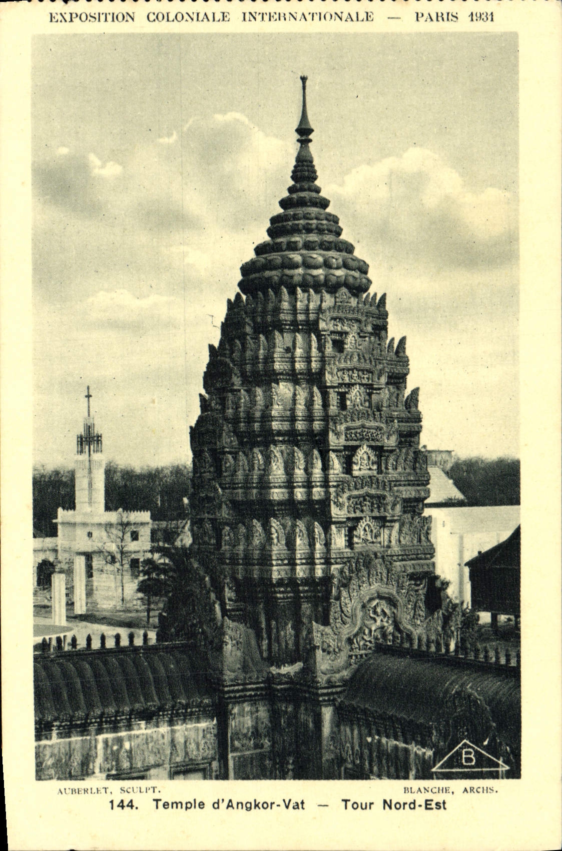 CPA Exposition Coloniale Internationale Paris 1931 Temple d'Angkor Vat Tour Nord Est