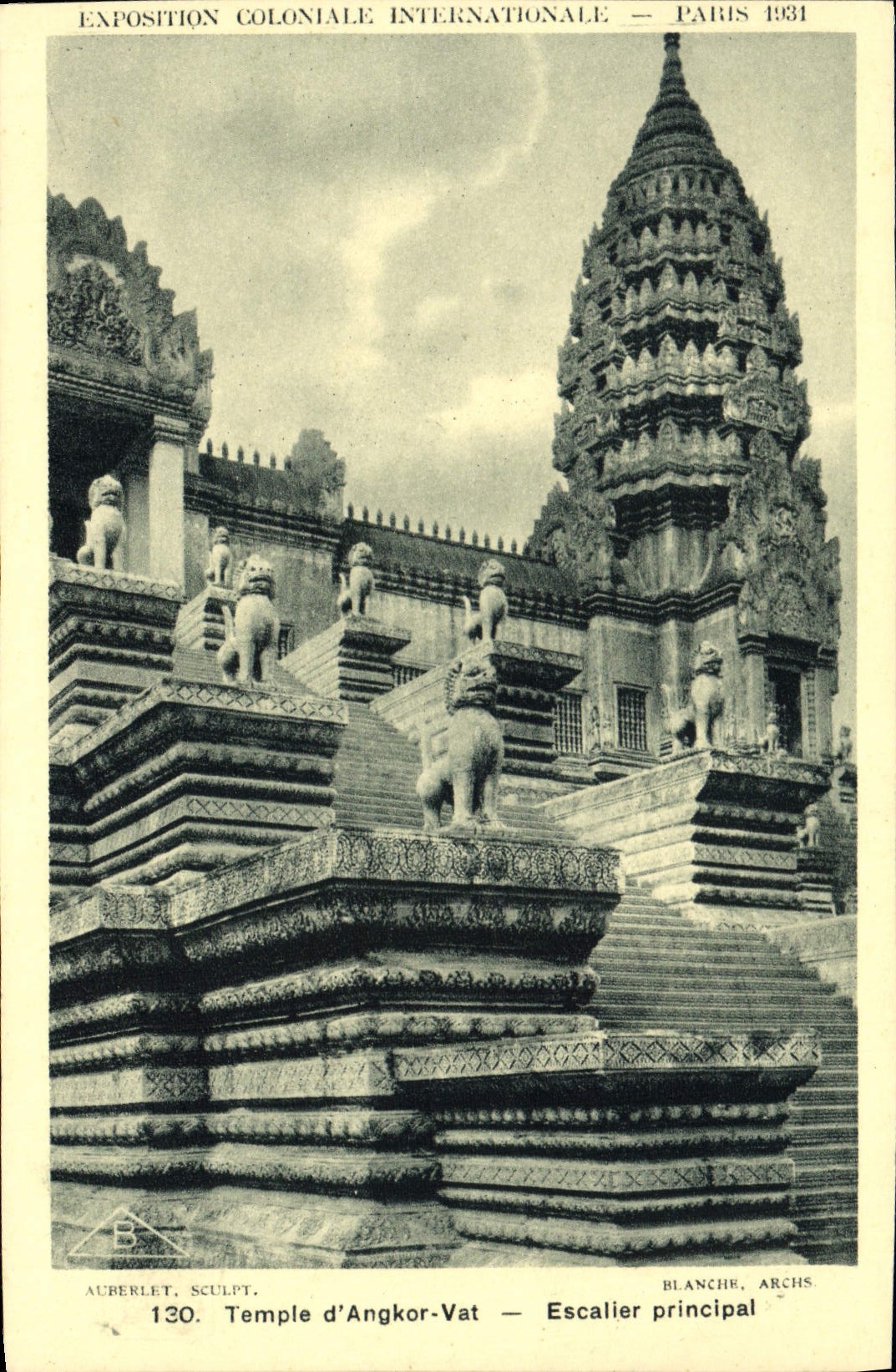 CPA Exposition Coloniale Internationale Paris 1931 Temple d'Angkor Vat Escalier principal