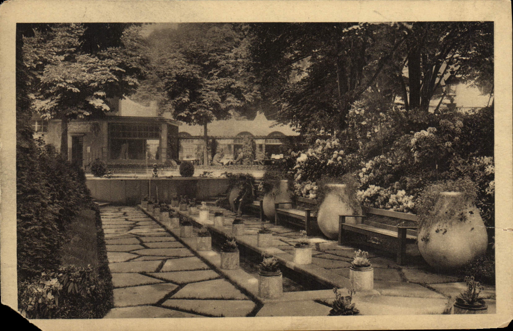 Exposición internacional de París de la POSTAL de la VENDIMIA de la vista decorativa de los artes 1925 del curso de Corcellel de la casa la reina