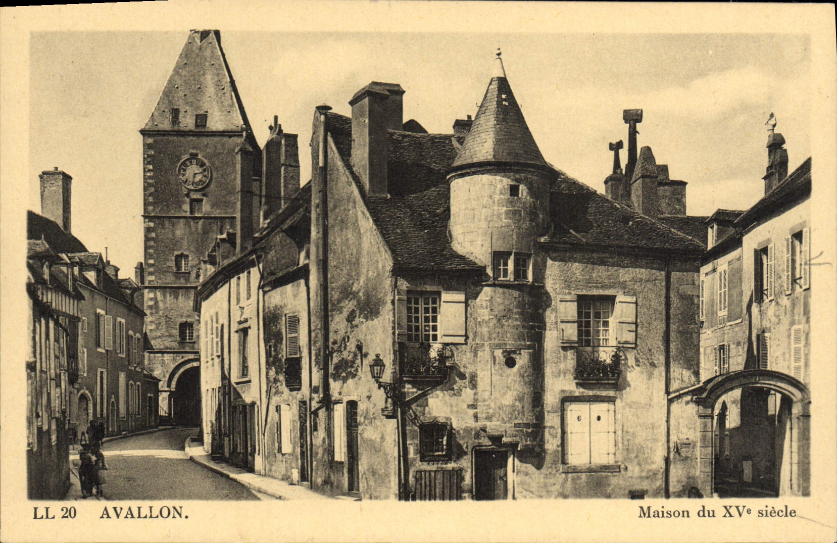 CPA Avallon Maison Du 15eme
