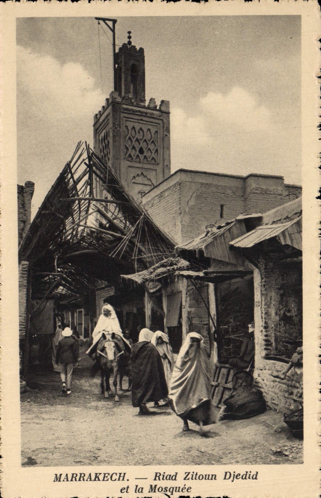 VINTAGE POSTCARD Marrakech Riad Zitoun Djedid And the Mosque