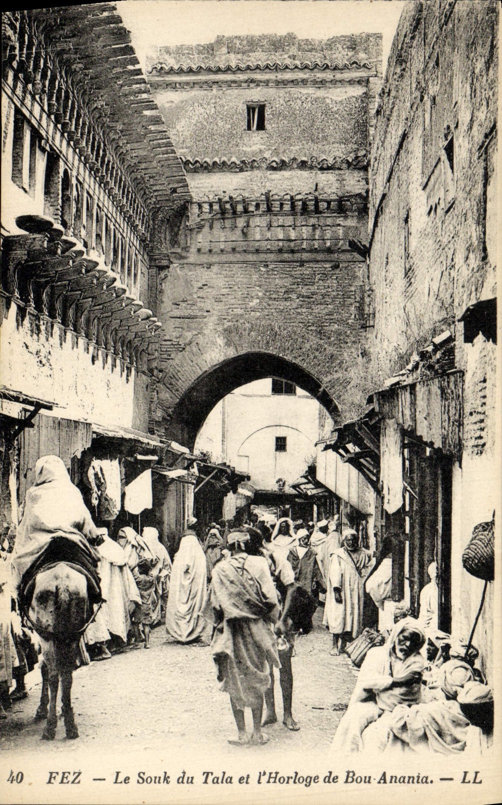 POSTAL Fes de la VENDIMIA el Souk del estudiante católico y del reloj De Bou Anania