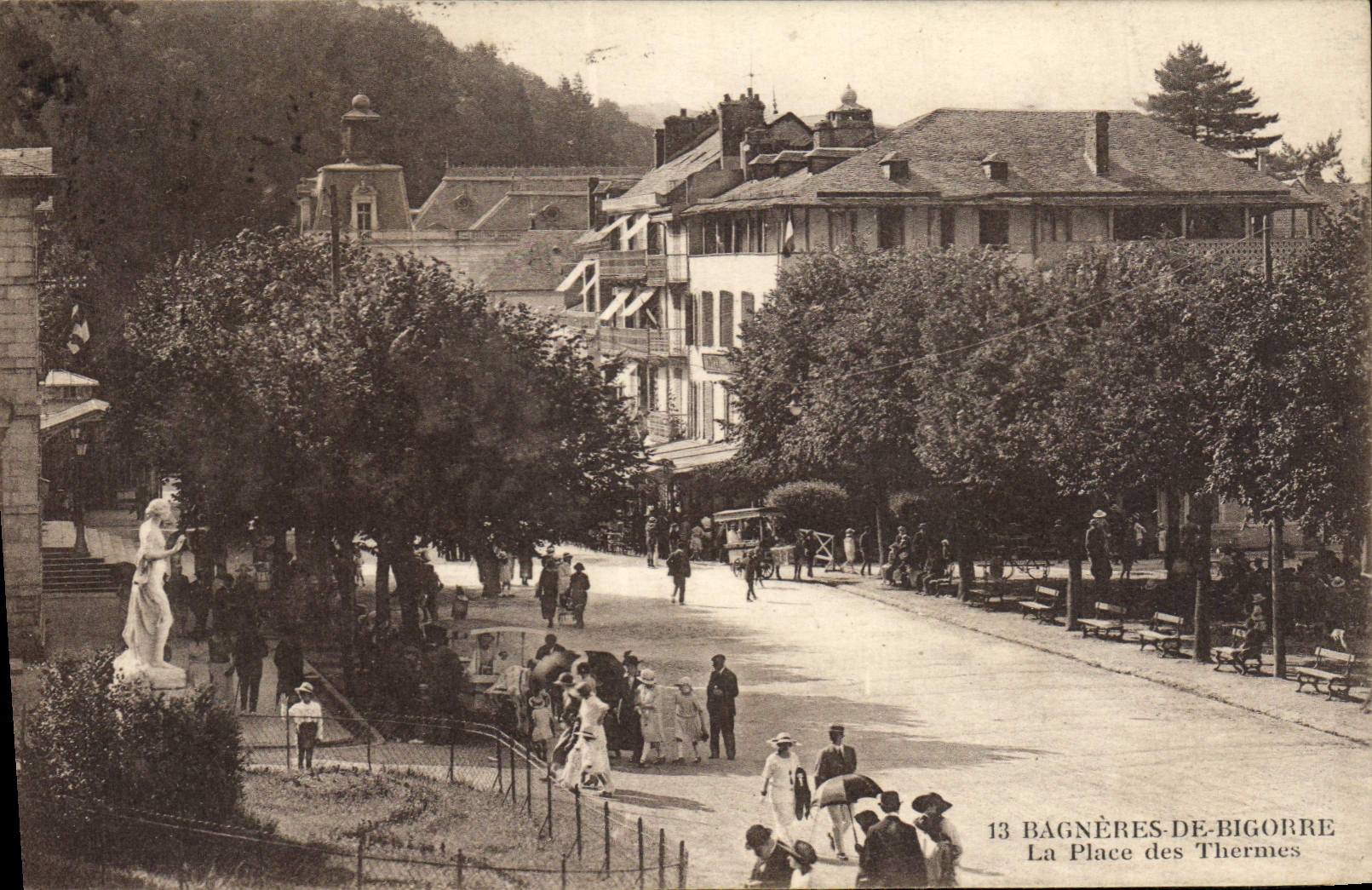 VINTAGE POSTCARD Bangeres De Bigorre the Place Of the Thermal baths