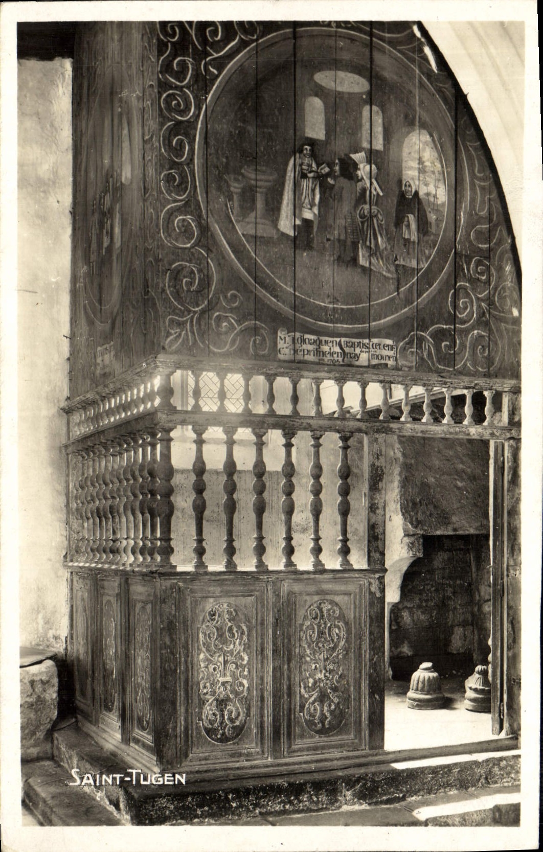 VINTAGE POSTCARD Holy Tugen Baptistry In Which St Finds a Chimney And Two Granite Fire-dogs