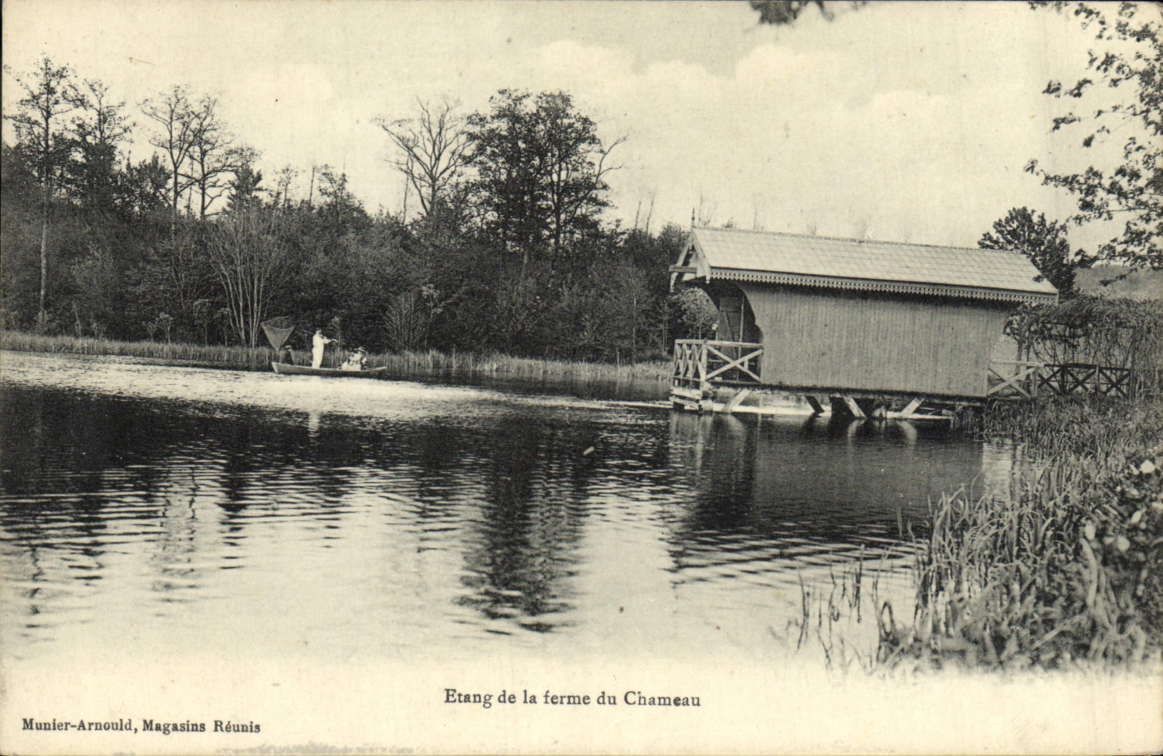 VINTAGE POSTCARD Pond Of the Farm Of the Camel