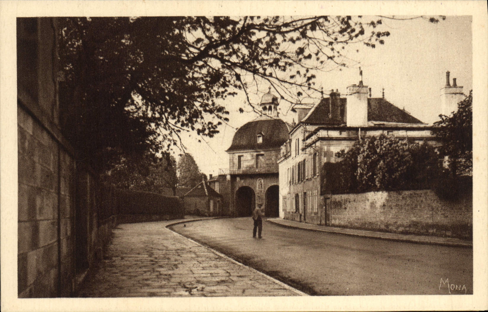 CPA Les Petits Tableaux De Langres Porte Des Moulins Entree Sud De La Ville