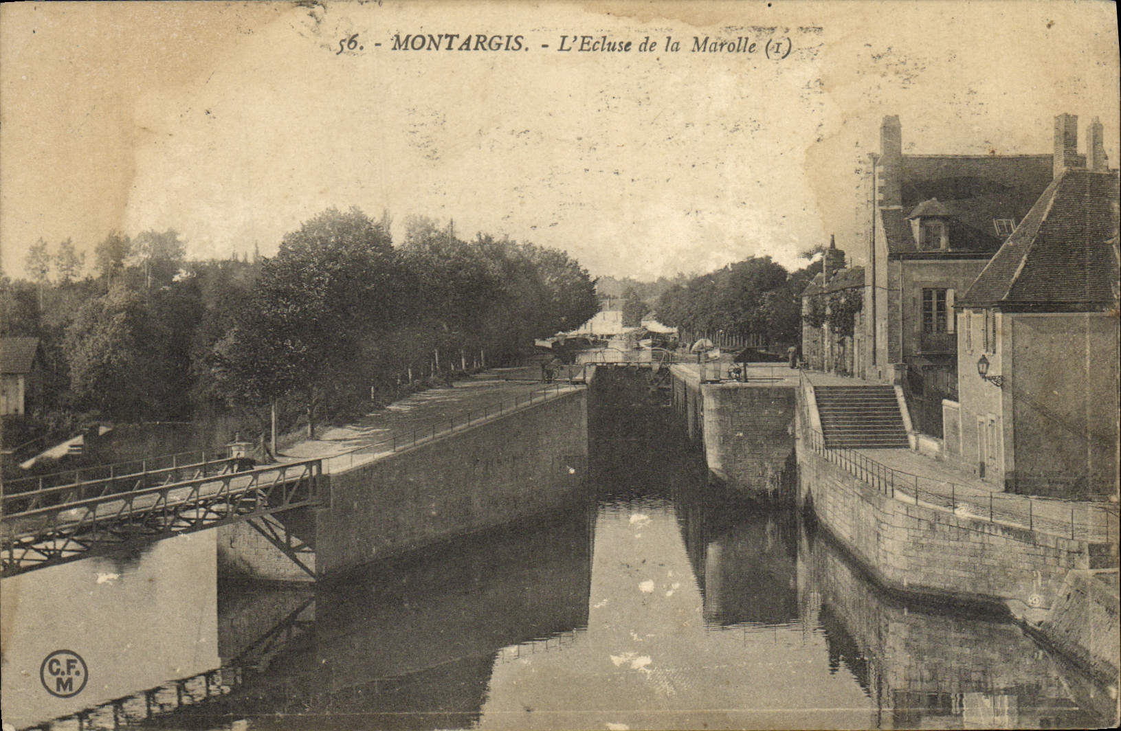 VINTAGE POSTCARD Montargis the Lock Of Marolle