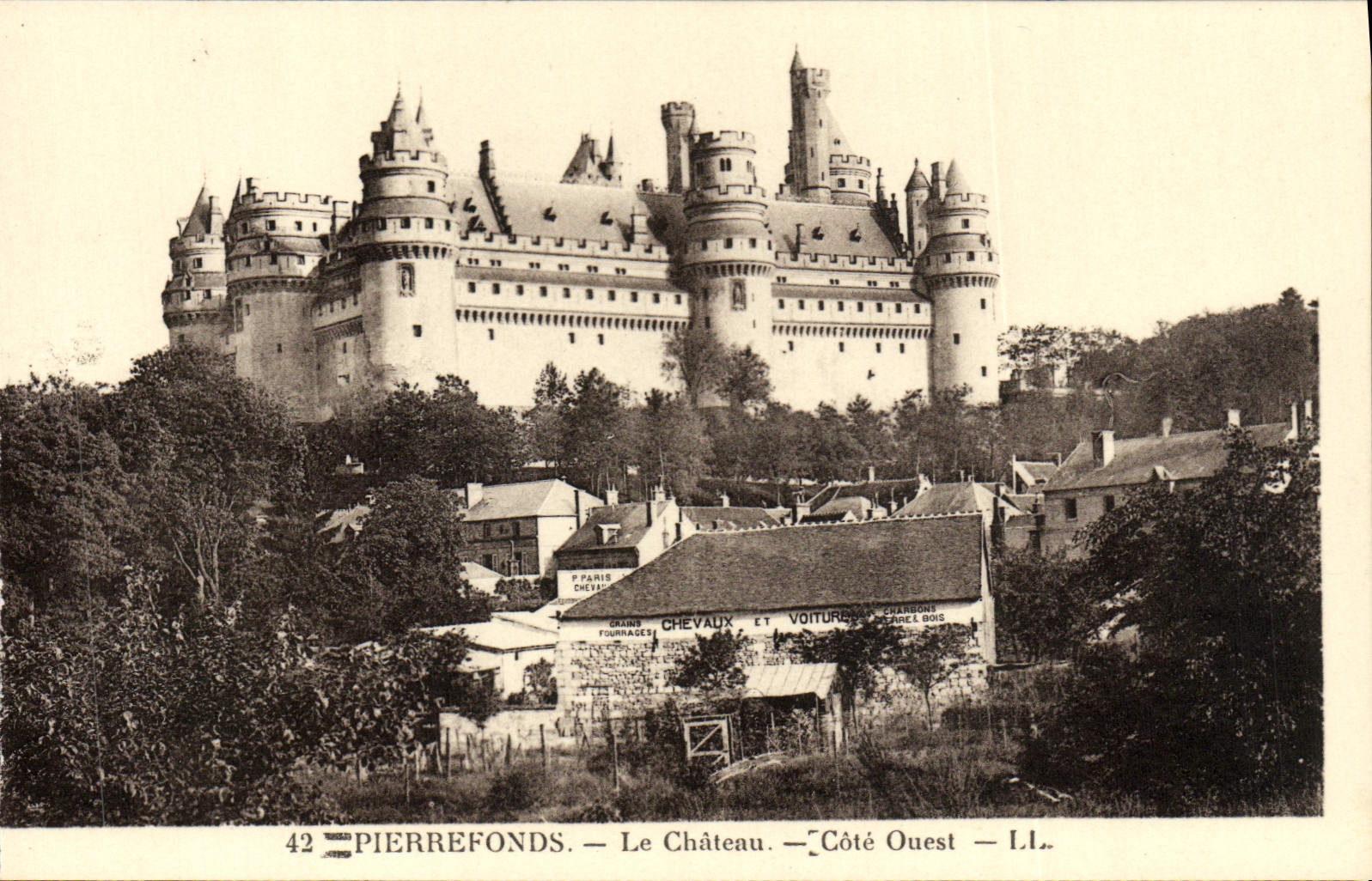 POSTAL Pierrefonds de la VENDIMIA el ataque frontal occidental del castillo