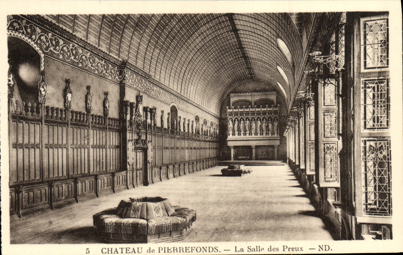 CPA Chateau De Pierrefonds La Salle Des Preux