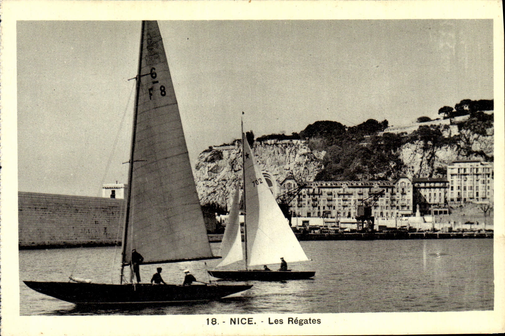 CPA Nice Les Regates Bateaux