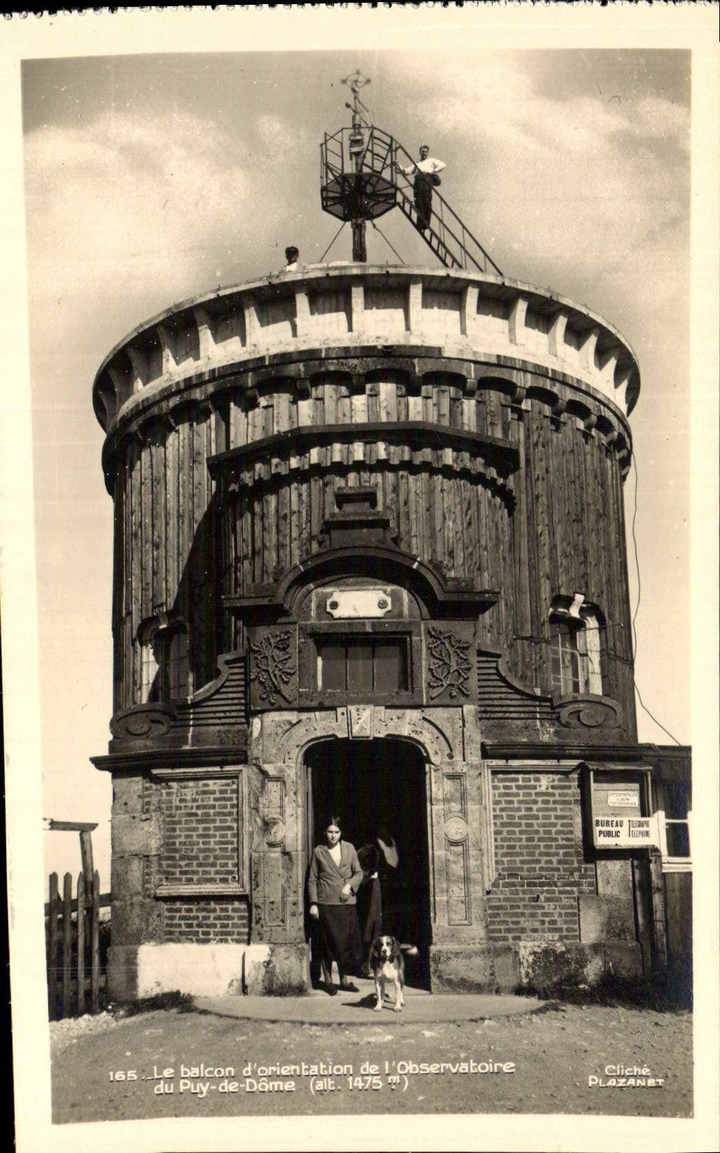CPA Puy de Dome Le balcon D'Orientation de L'observatoire