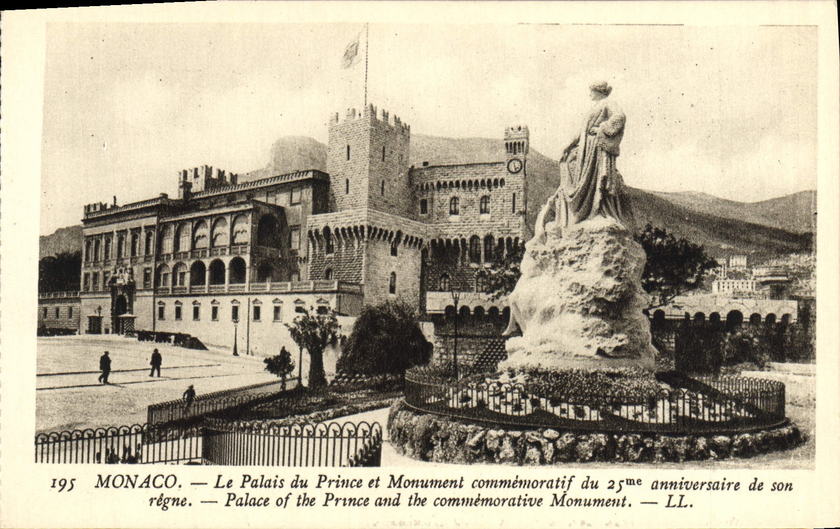 CPA Monaco Le Palais Du Prince et Monument Commemoratif du 25eme anniversaire de son regne