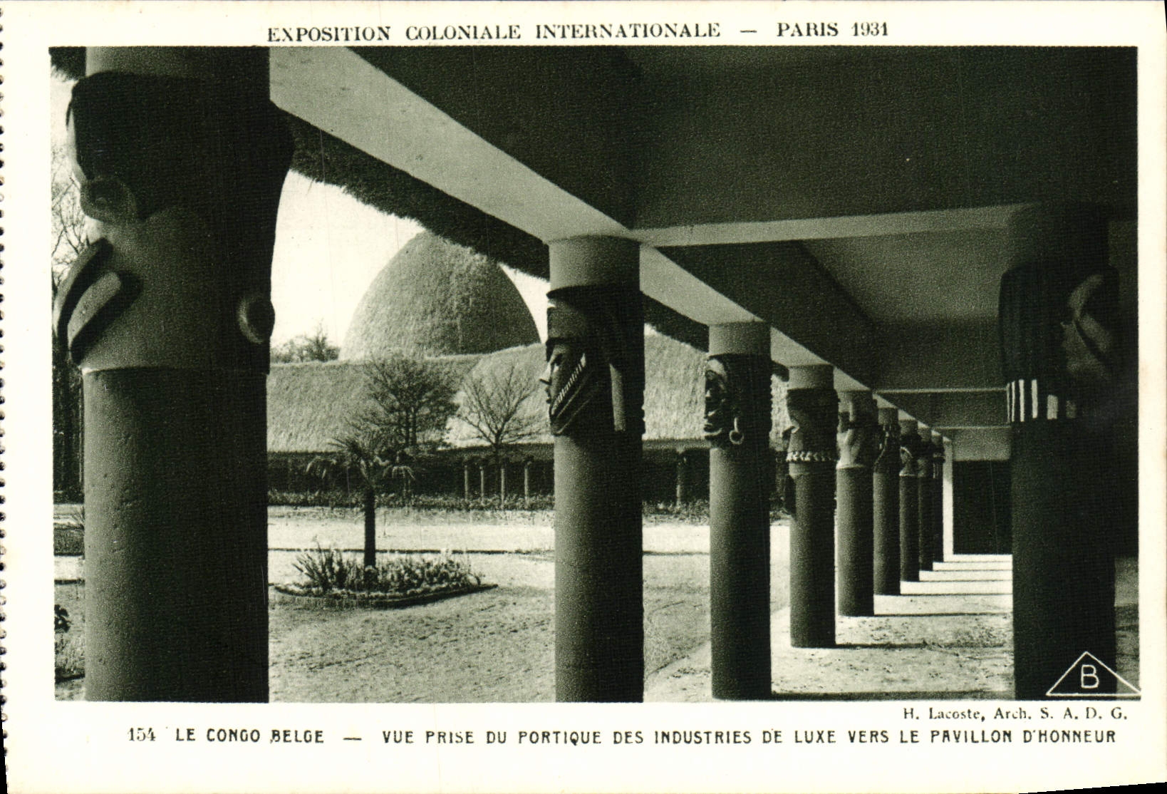 CPA Exposition Coloniale Internationale Paris 1931 Congo Belge Vue prise du portique industries du luxe