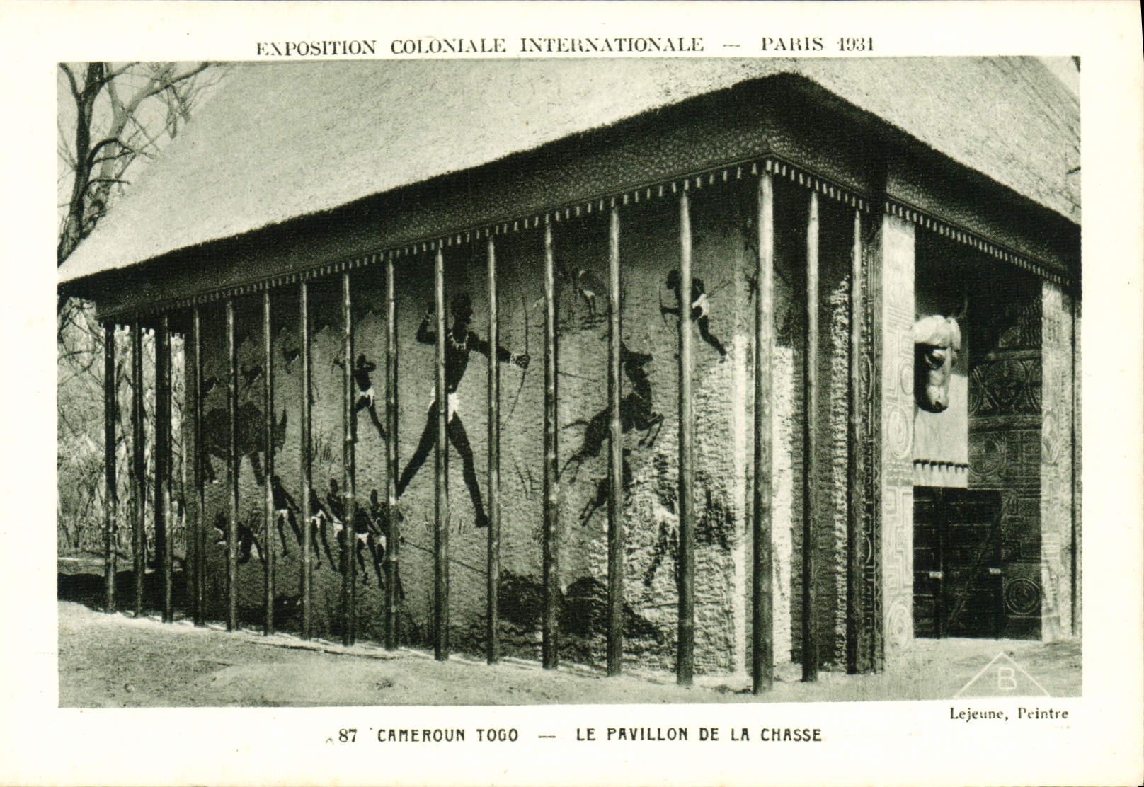 VINTAGE POSTCARD Fair Colonial International Paris 1931 Cameroun Togo Hunting lodge