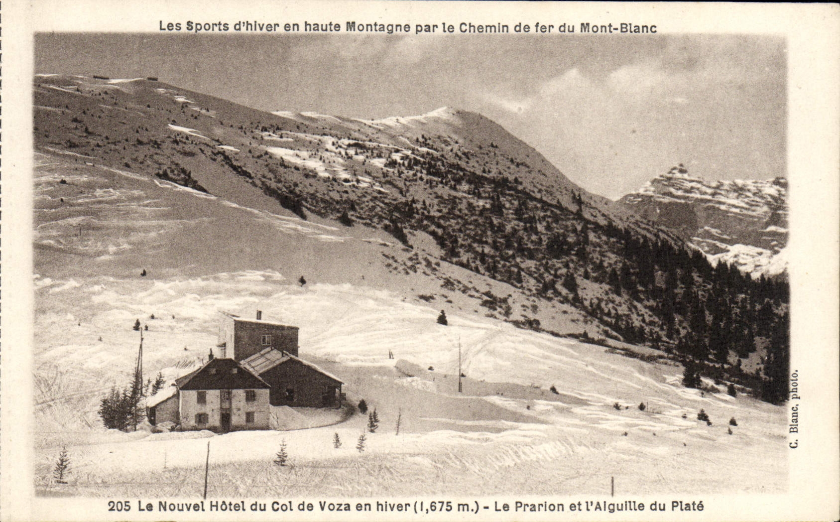 POSTAL de la VENDIMIA el nuevo hotel del collar de Voza en el invierno Prarion y de la aguja de la batea