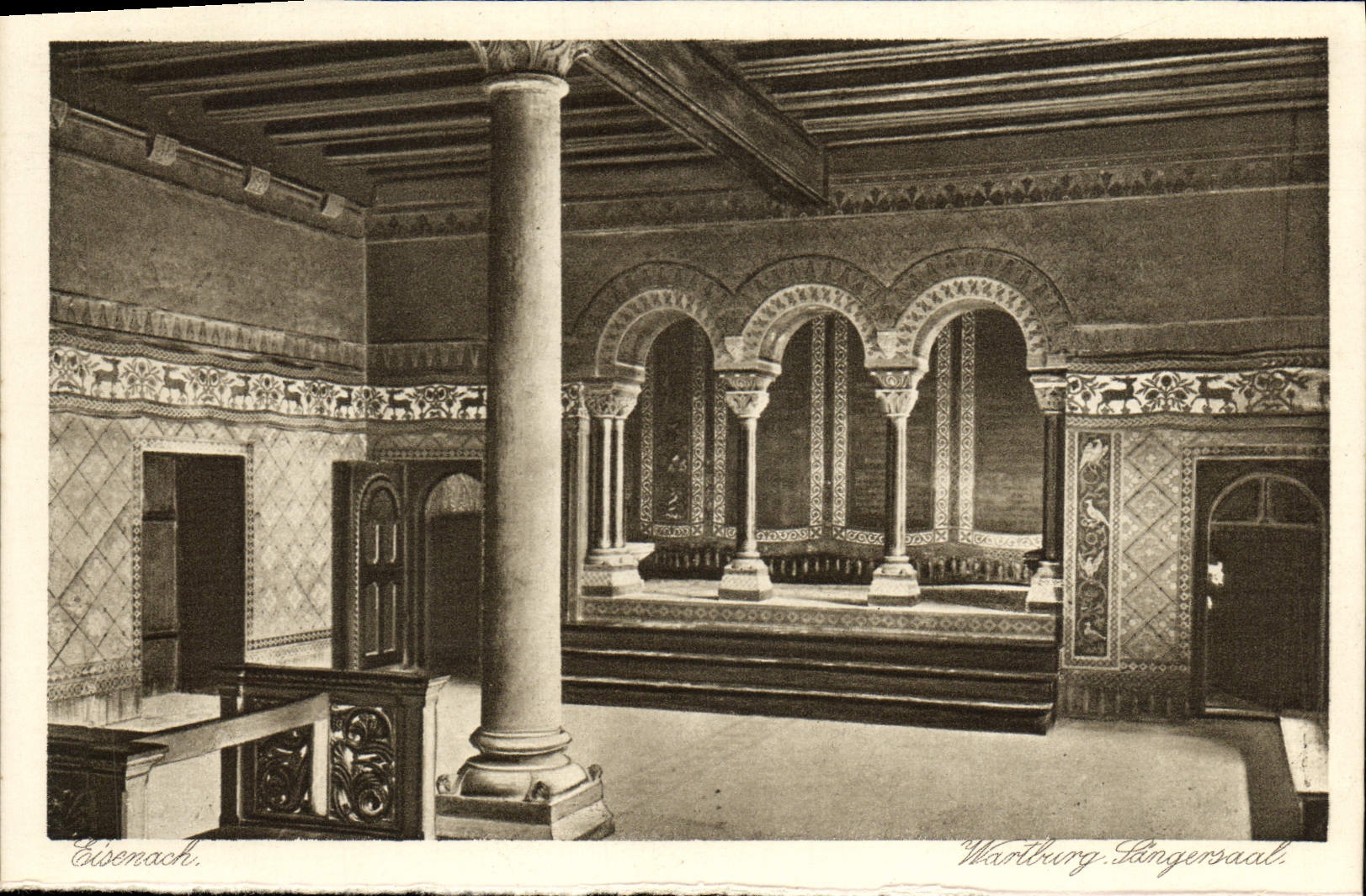 VINTAGE POSTCARD Eisenach Wartburg Langersaal