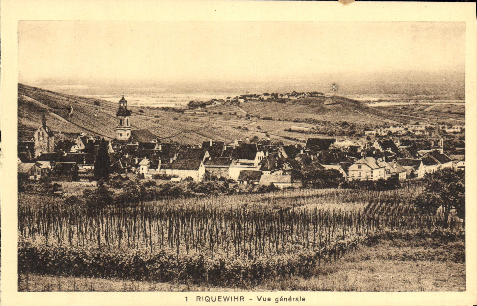 VINTAGE POSTCARD Riquewihr View