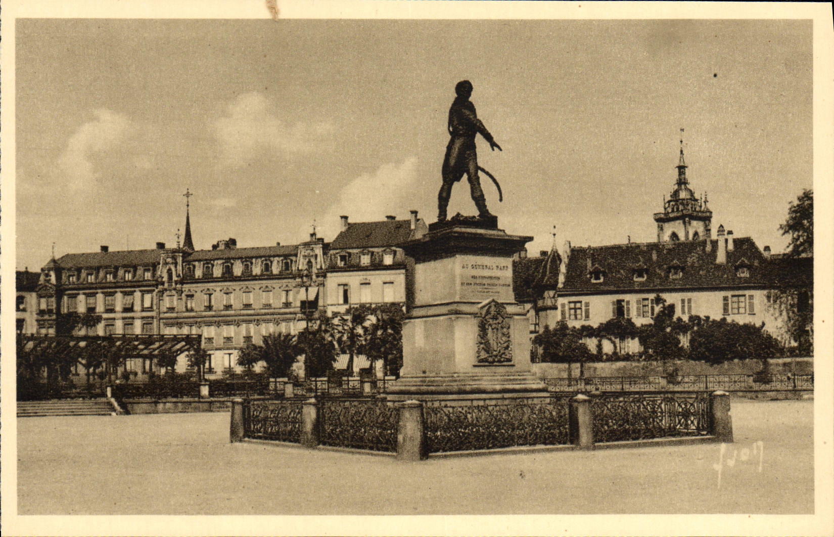 VINTAGE POSTCARD Colmar Places Rapp Statue of general and tower of the cathedral