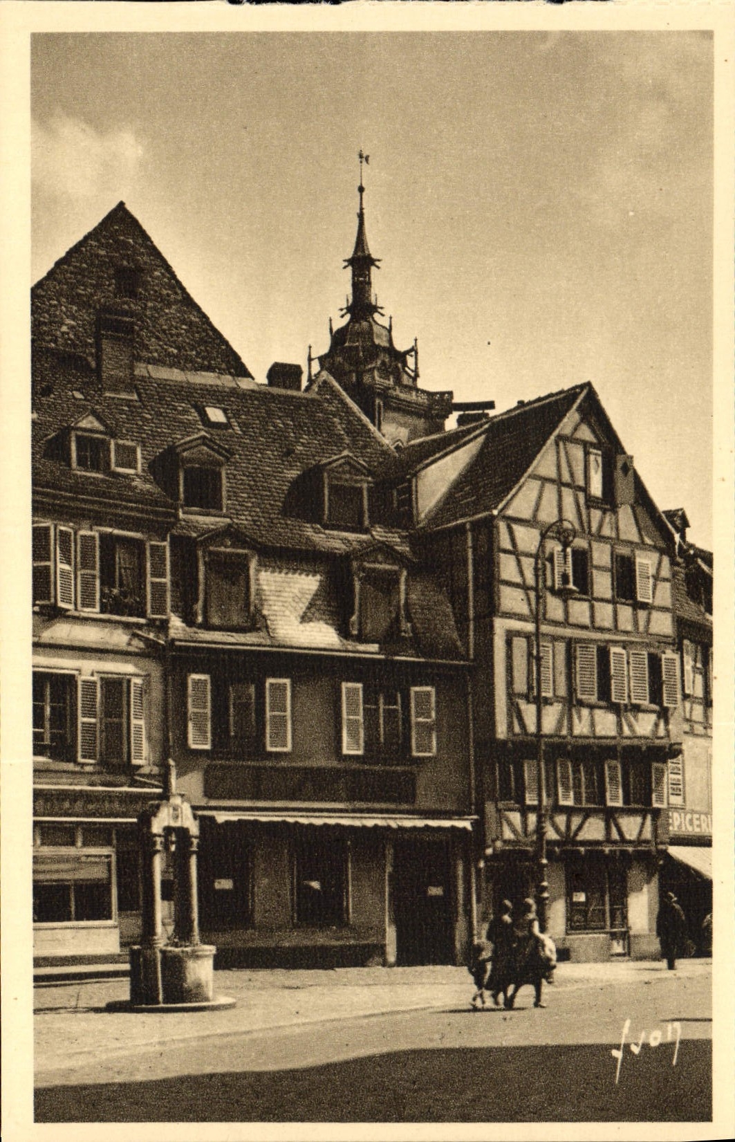 VINTAGE POSTCARD Colmar Places the Dominican ones