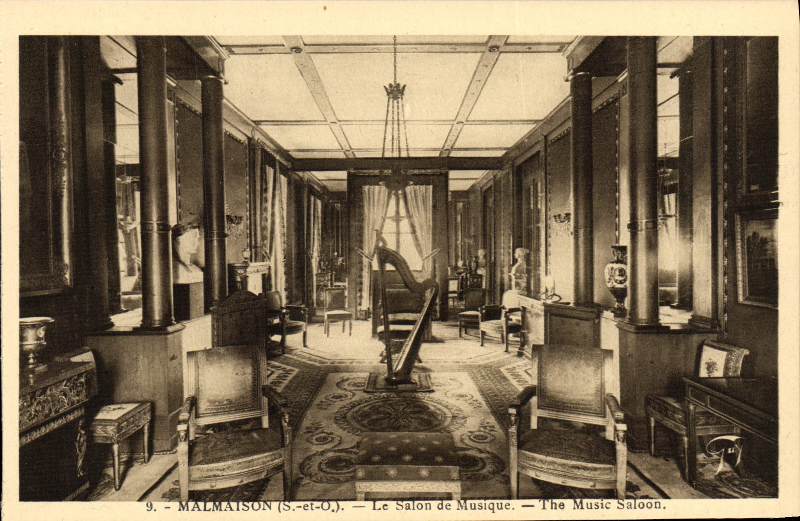 CPA Malmaison Le Salon de musique