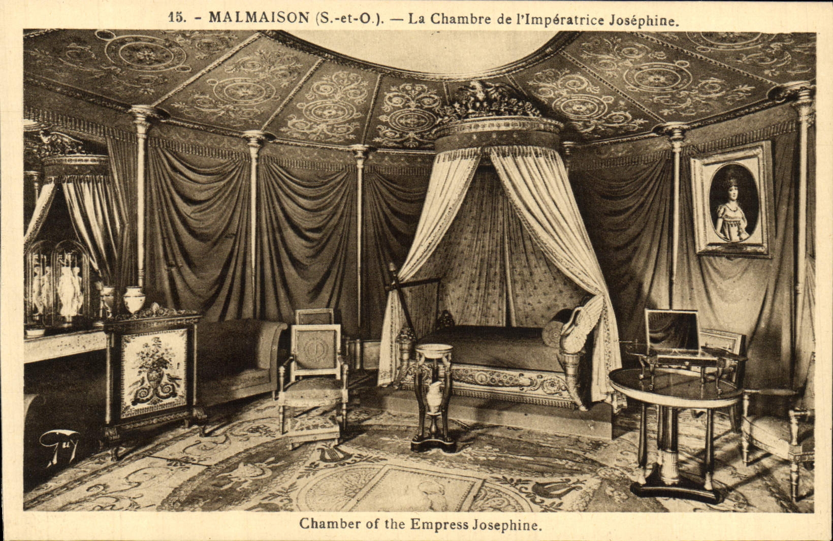 VINTAGE POSTCARD Malmaison Chambles of the Josephine Empress