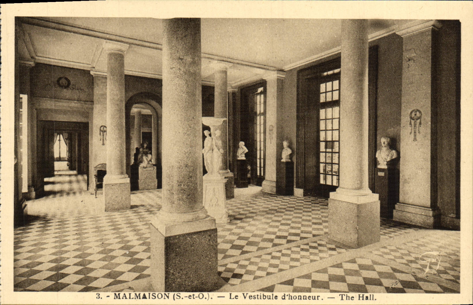 CPA Malmaison Le Vestibule d'Honneur
