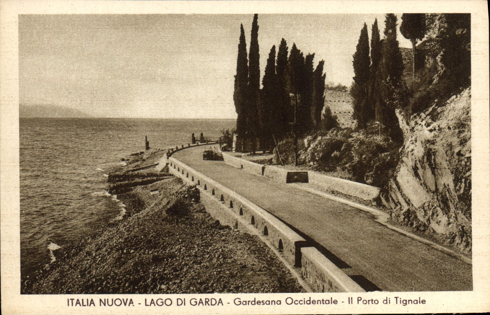 CPA Italia Nuova Lago Di Garda Gardesana Occidentale Il porto di Tignale