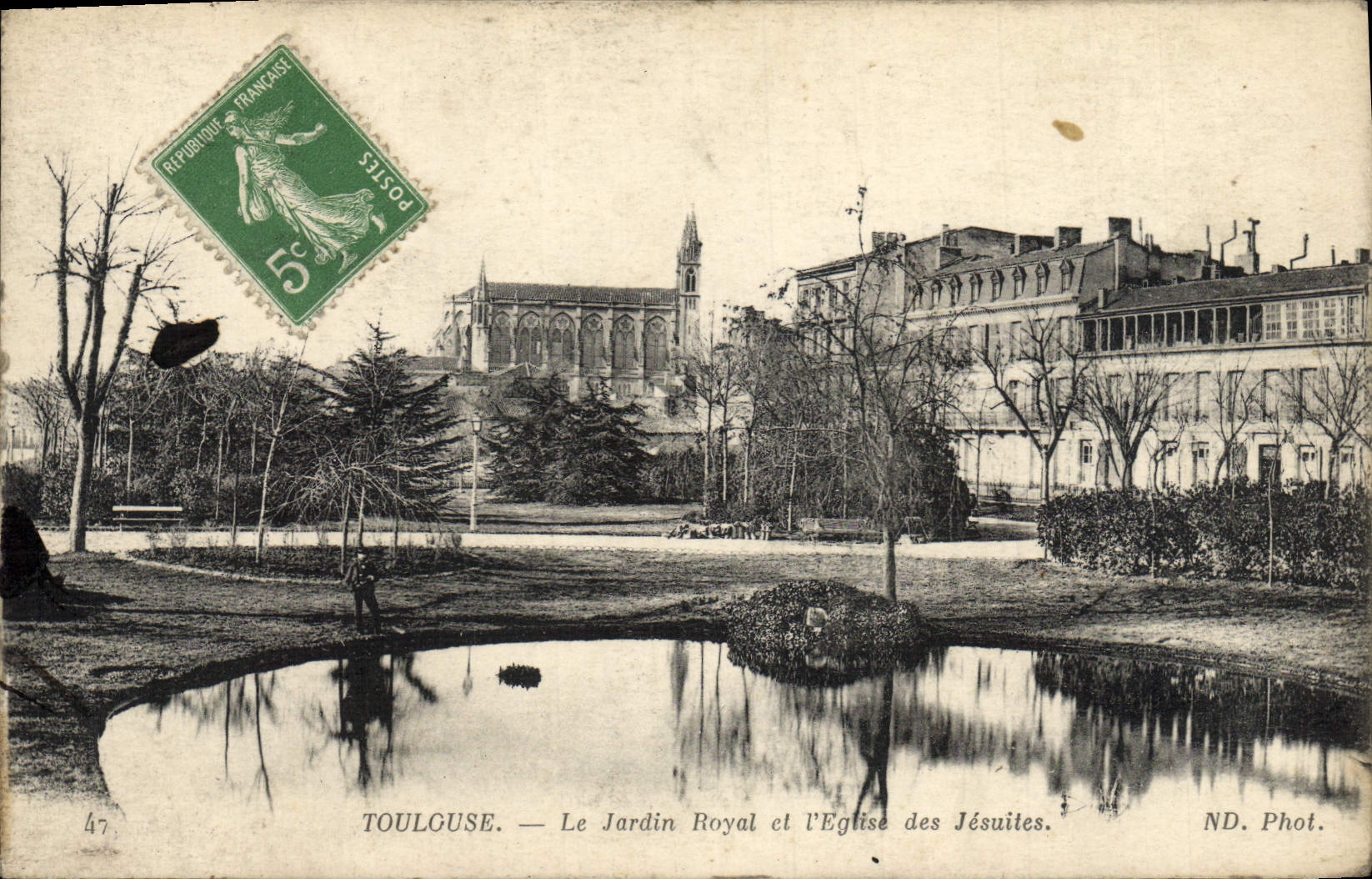 CPA Toulouse Le Jardin Royal et L'Eglise des Jesuites