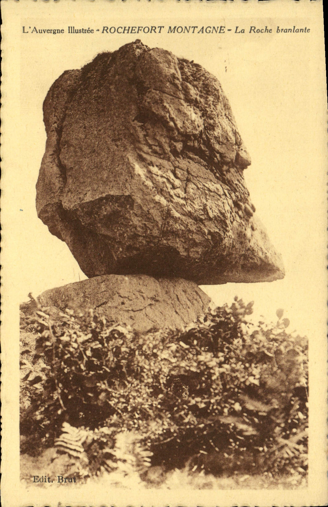 VINTAGE POSTCARD Illustrated Auvergne Rochefort Mountain the Shaking Rock