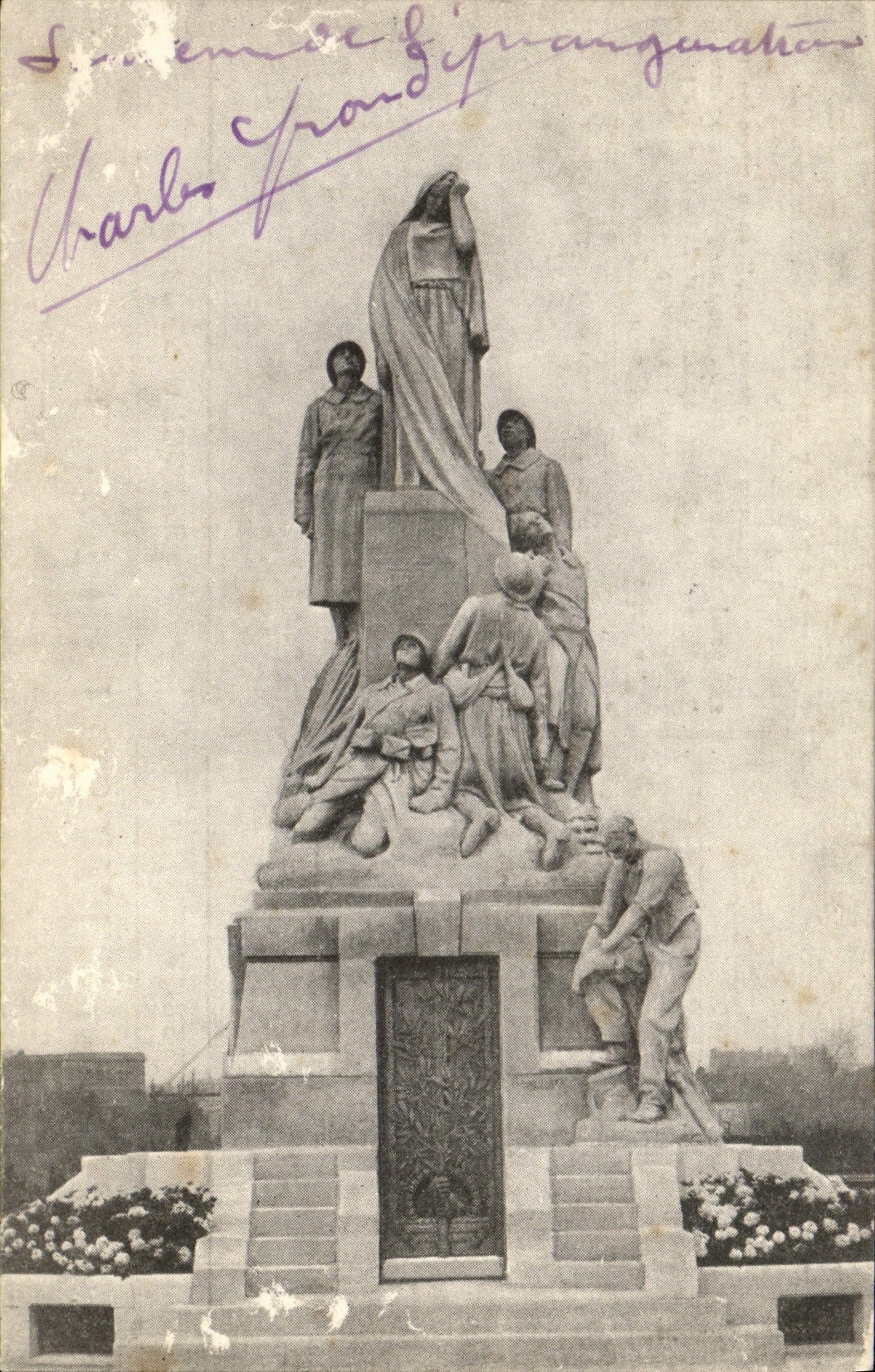 VINTAGE POSTCARD Monument Militaria dedicacee Charles Grondy