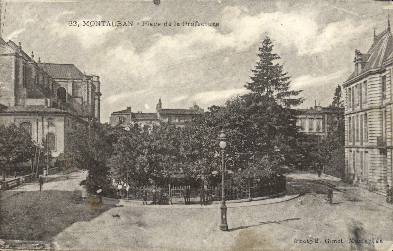 VINTAGE POSTCARD Montauban Places Prefecture