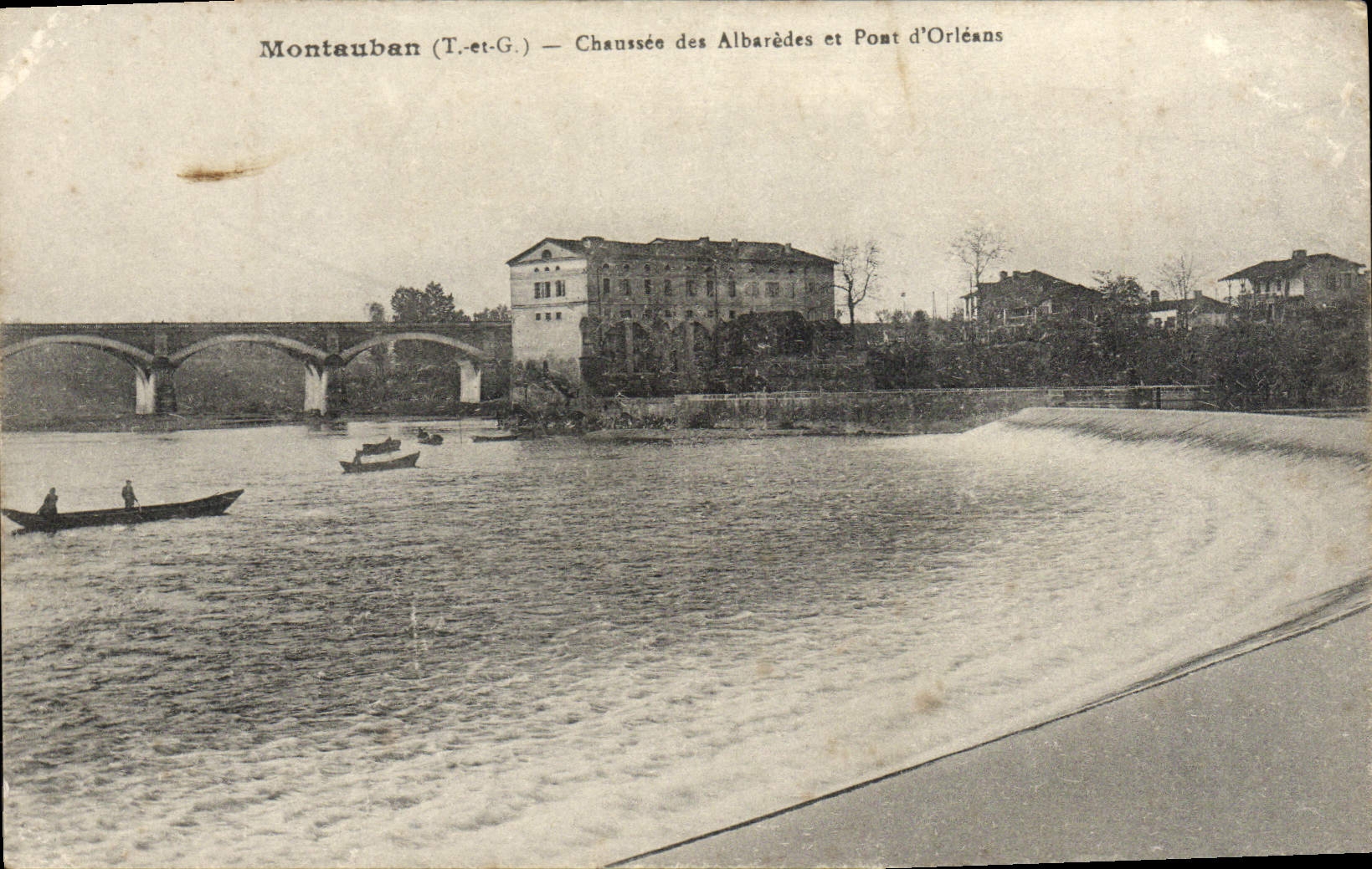 VINTAGE POSTCARD Montauban Fitted Of Albaredes And Pont of Orleans
