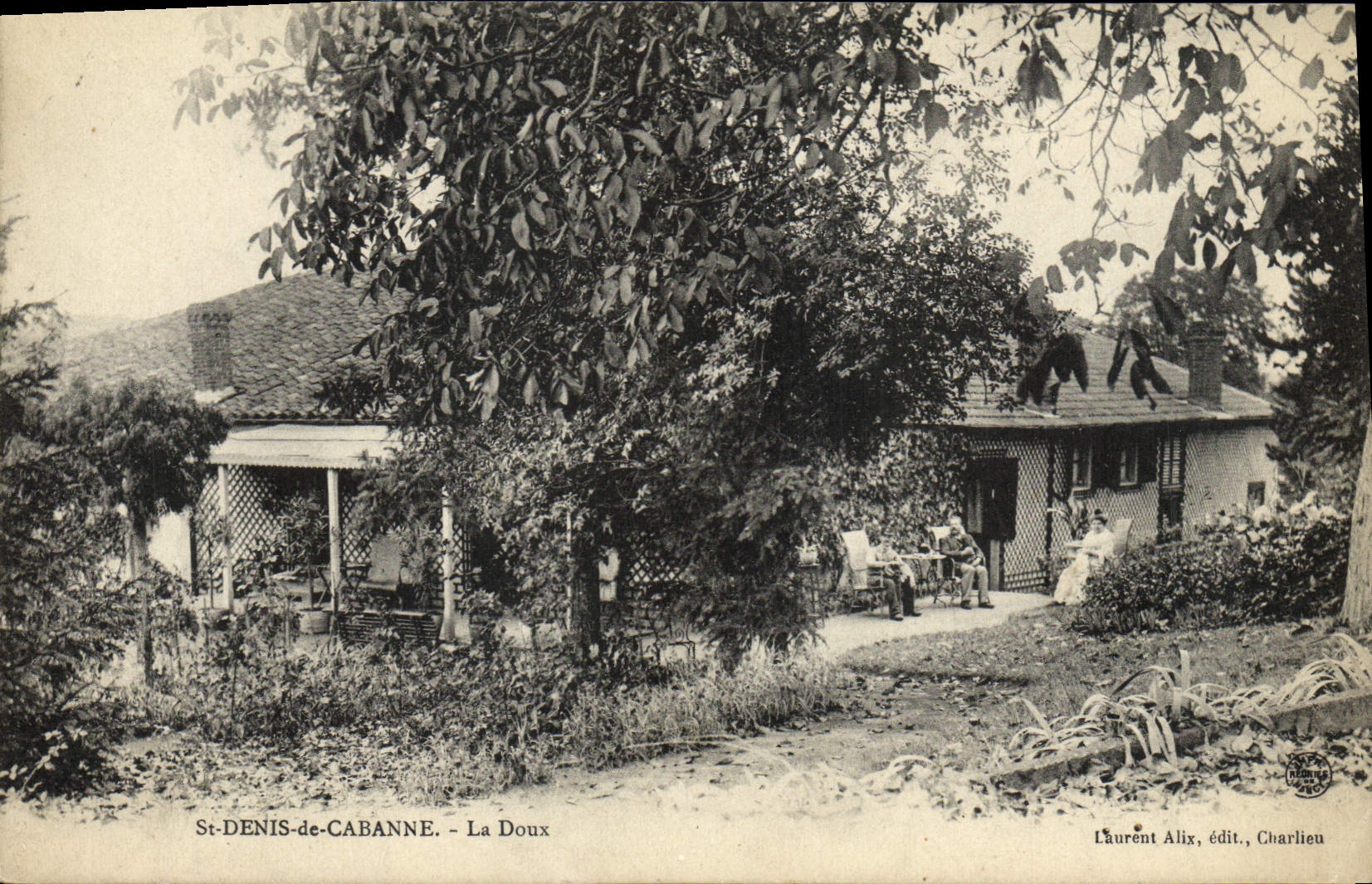 CPA St Denis De Cabanne La Doux