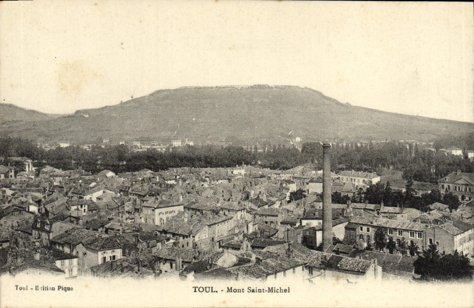 VINTAGE POSTCARD Toul Mont Saint Michel