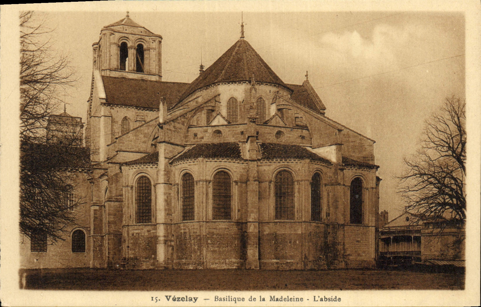 CPA Vezelay Basilique De La Madeleine L'Abside