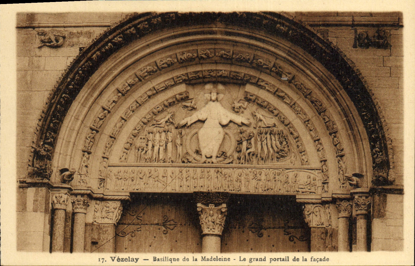 VINTAGE POSTCARD Vezelay Basilica Of the Madeleine the Large Gate Of Facde