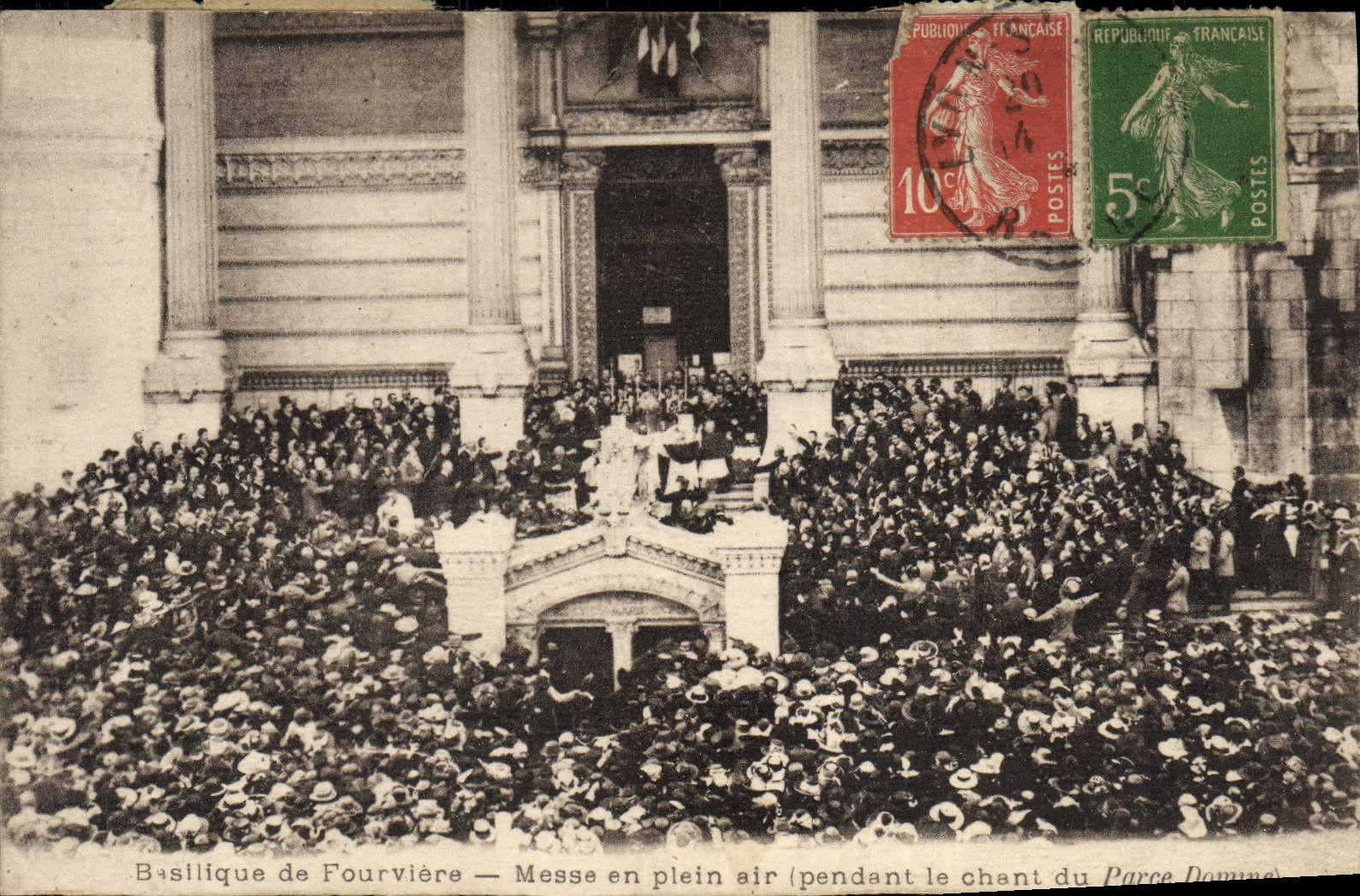 VINTAGE POSTCARD Basilica De Fourviere Mass In the open air during the song of Parce Lyon Dome