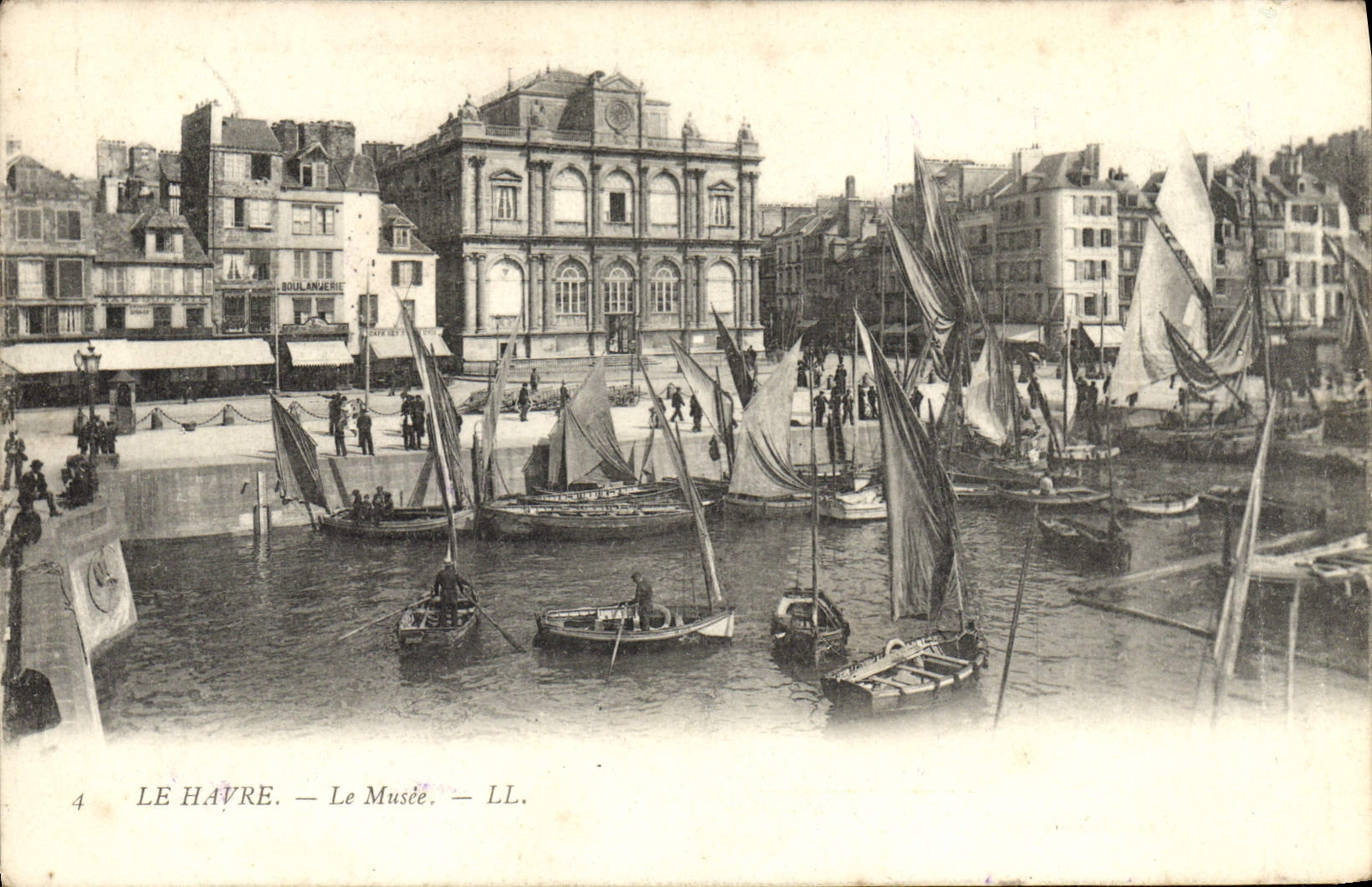 POSTAL Le Havre de la VENDIMIA los barcos del museo