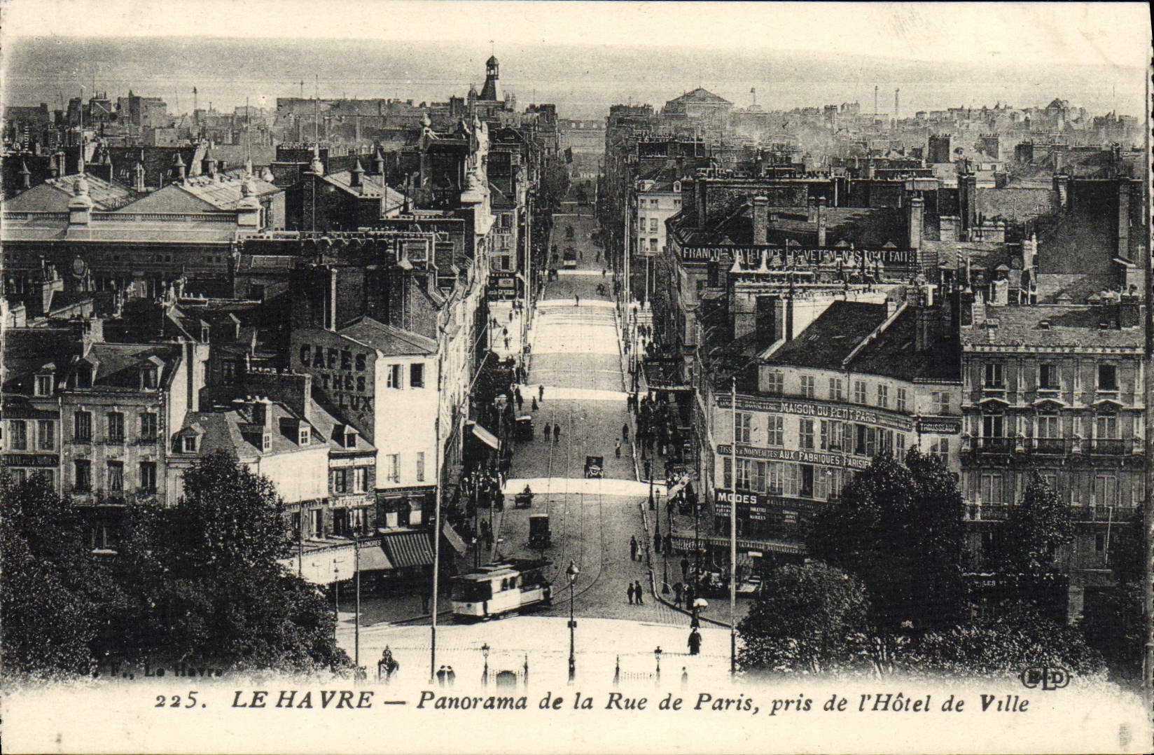 POSTAL Panomara Le Havre de la VENDIMIA de la calle de París tomada del ayuntamiento