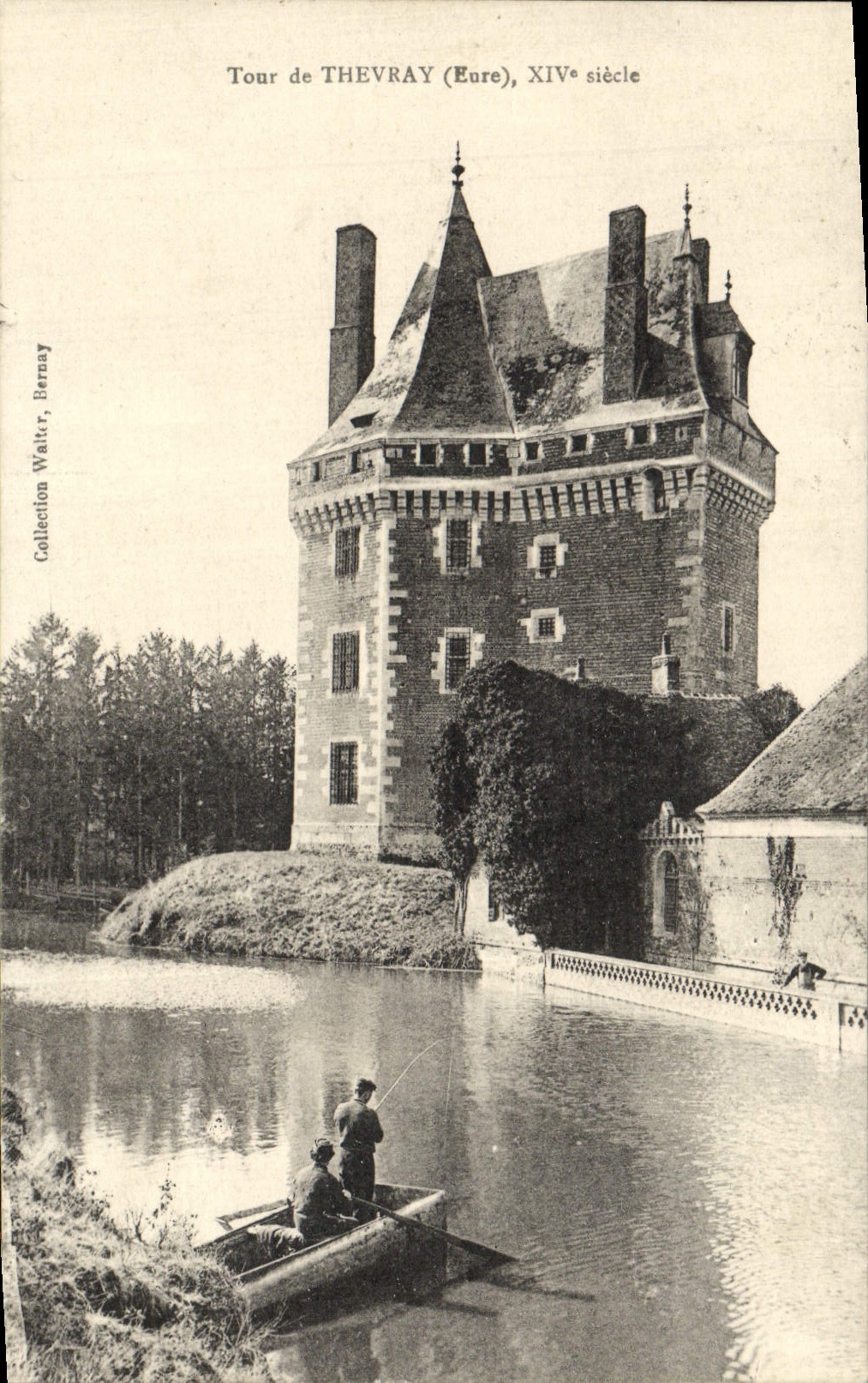 CPA Tour de Thevray Barque Peche Pecheur