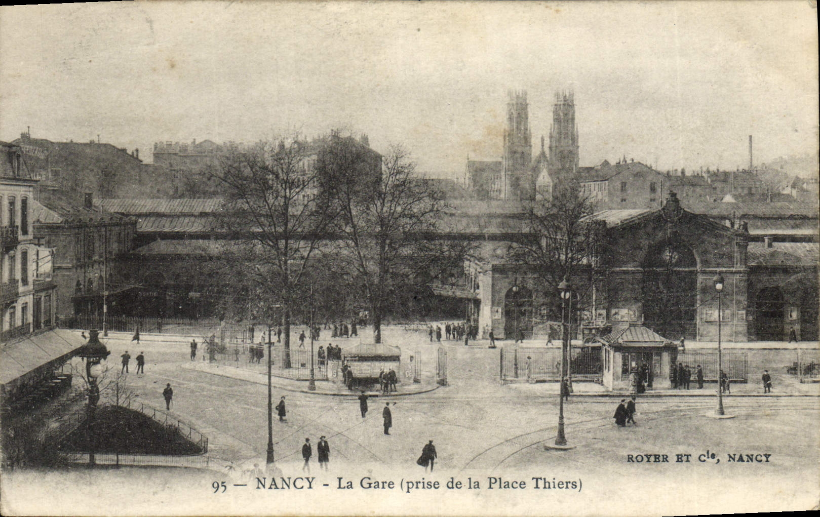 CPA Nancy La Gare Prise de la place Thiers