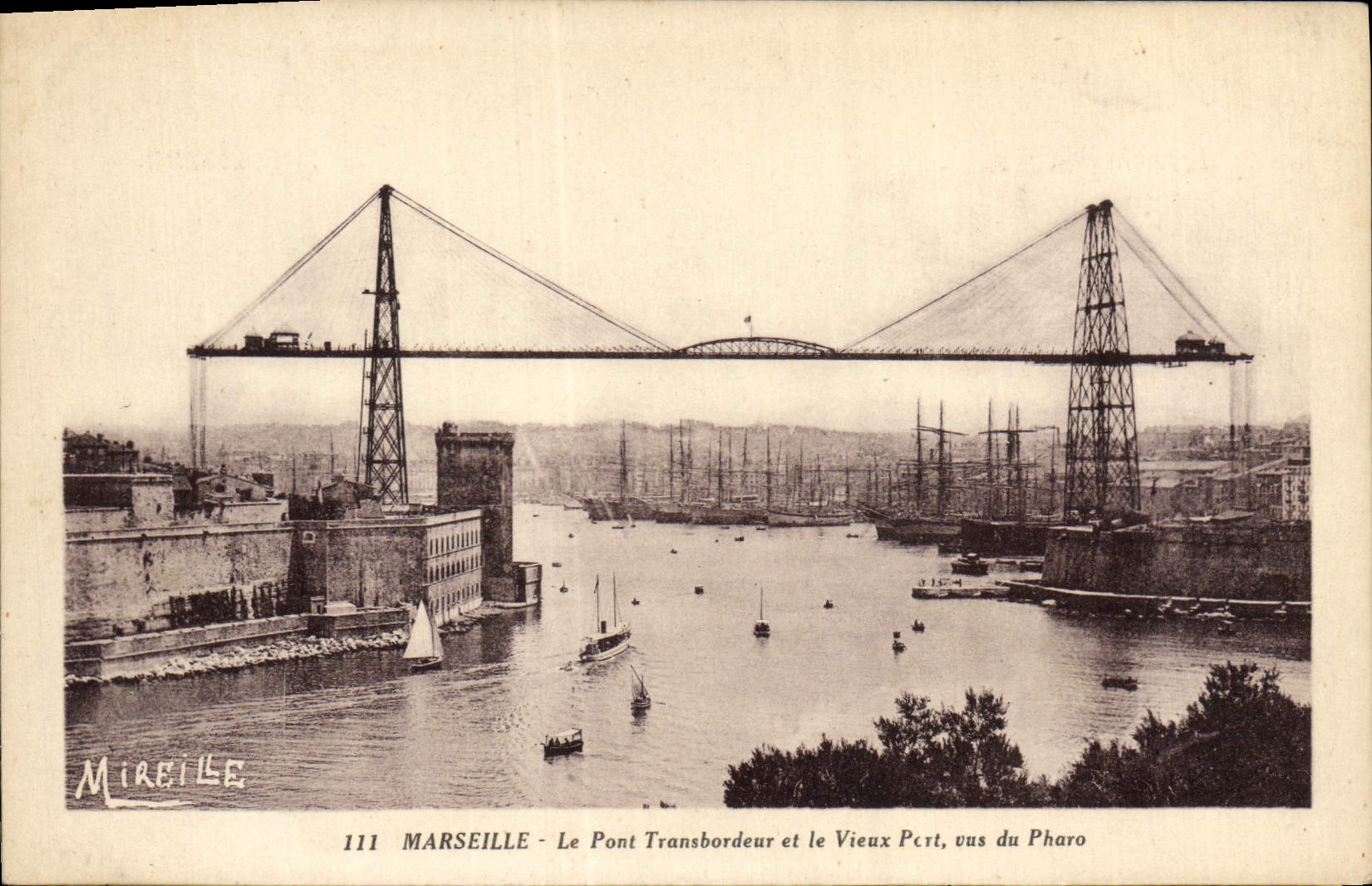 CPA Marseille Le Pont Transbordeur et la Vieux Port vus du Pharo