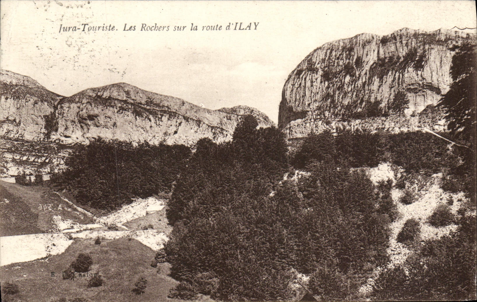 VINTAGE POSTCARD the Jura Tourist Rocks on the road of ilay