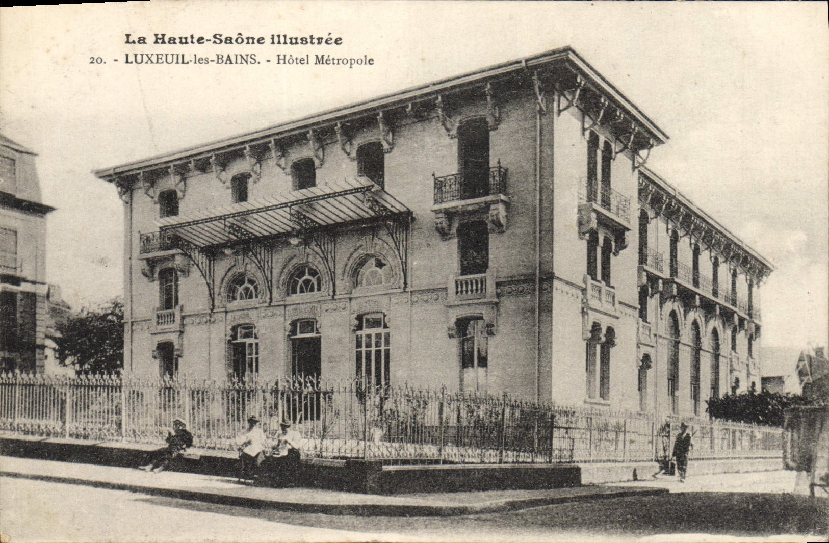 VINTAGE POSTCARD the High illustrated Saone Luxeuil les Bains Hotel Metropolis