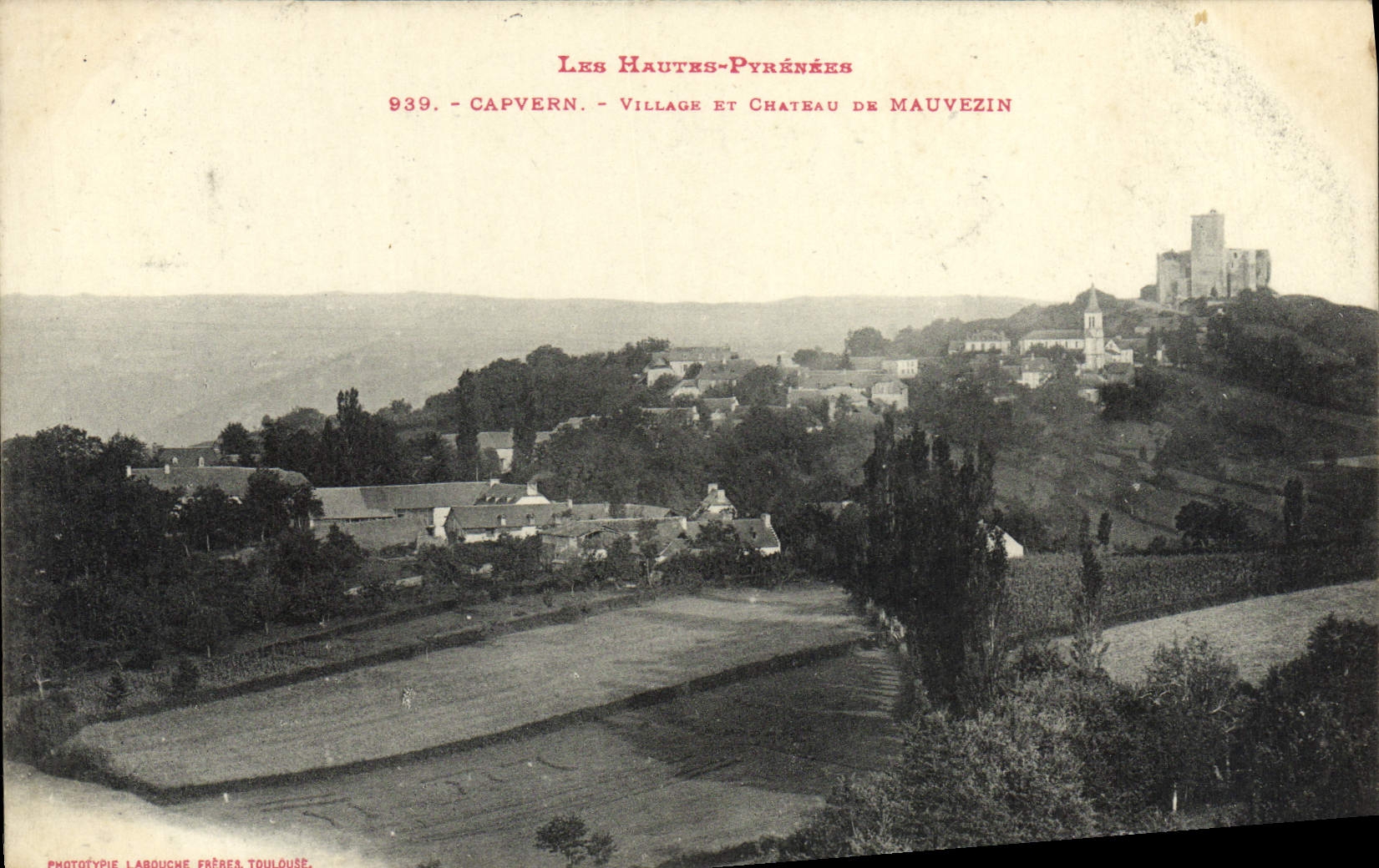CPA Les Hautes Pyrenees Capvern Village Et Chateau De Mauvezin